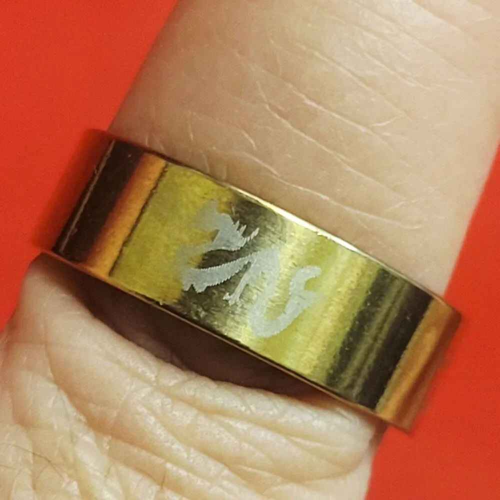 Stainless Steel Wide Band White Dragon Engraved Ring Size 21 Gold Tone Unisex
